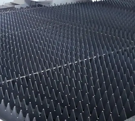 Good Performance 6Kw 3015 Fiber Fiber Laser Machine Cnc Cutting For 5Mm Stainless Steel Carbon Aluminum Copper And Gold Sheet