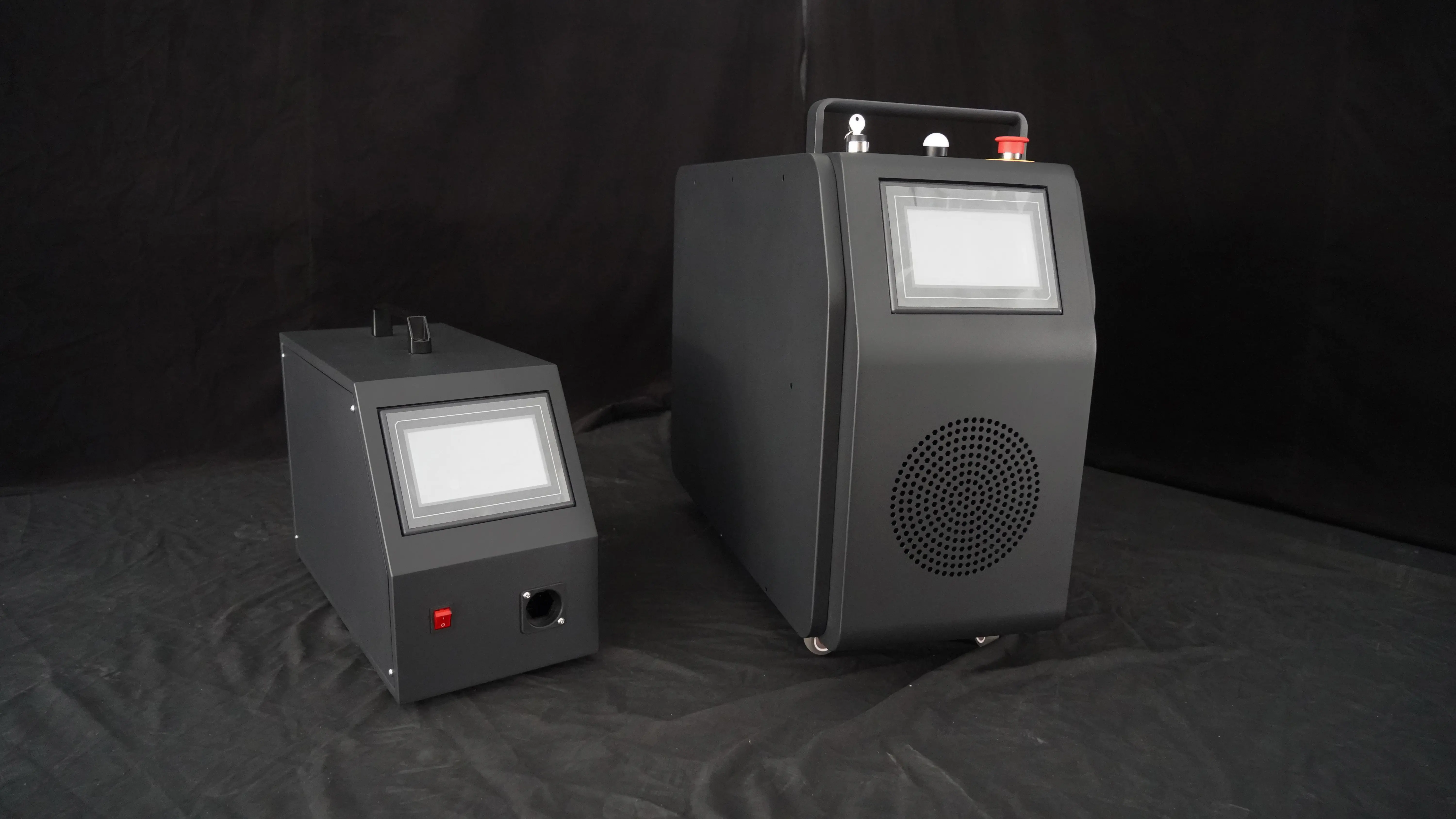Hand Held Reci 1500W 2000W Fiber Laser Welder Laser Welding Machine Weld Laser By Air For Stainless Steel